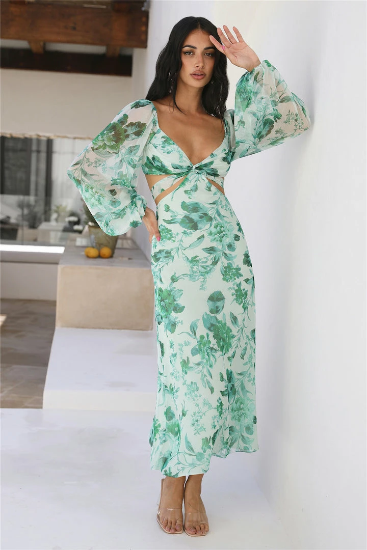 Best deal ๐ฏ Hello Molly Dahlia Kisses Midi ๐ Dress GREEN ๐คฉ 2 Hello Molly Dahlia Kisses Midi Dress GREEN