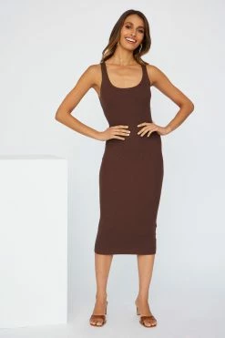 Hello Molly Insta Snaps Midi Dress Brown