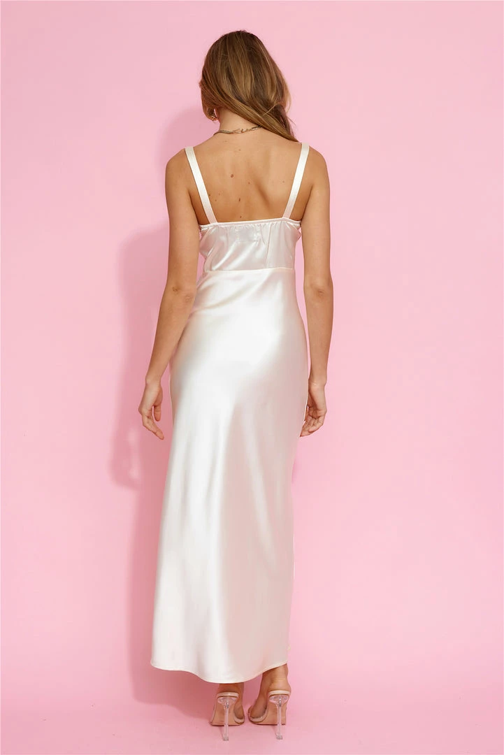 Outlet 😉 Hello Molly Race To Sunlight Maxi 👗 Dress Champagne Maxi 👗 Dresses 🥰 5 Hello Molly Race To Sunlight Maxi Dress Champagne Maxi Dresses