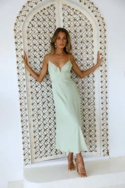 Hello Molly Private Kiss Midi Dress Avocado