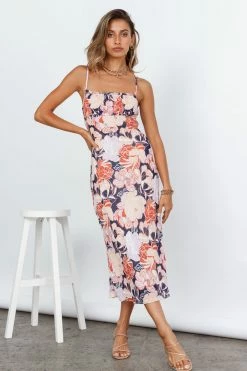 Hello Molly Girly Things Midi Dress Pink