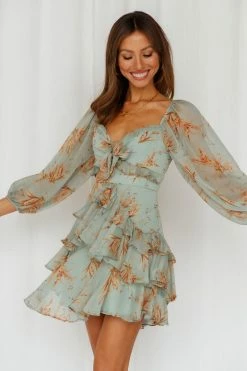 Hello Molly Love Me Like Adonis Dress Pistachio