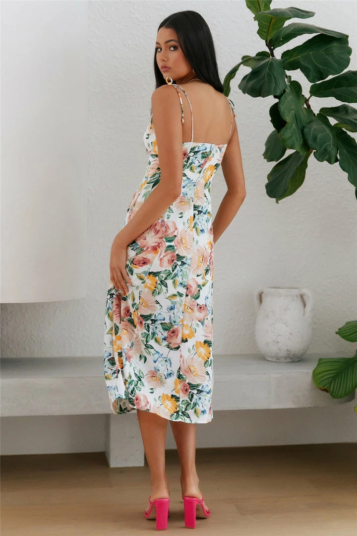 Brand new โค๏ธ Hello Molly Under The Sun Midi ๐ Dress Floral Day ๐ Dresses ๐คฉ 4 Hello Molly Under The Sun Midi Dress Floral Day Dresses