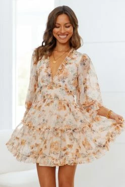 Hello Molly Floral Dresses Clique Queen Dress Beige