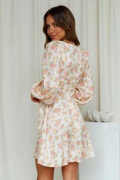 Seven Wonders The Label SEVEN WONDERS Mia Mini Dress Blush Floral Floral Dresses