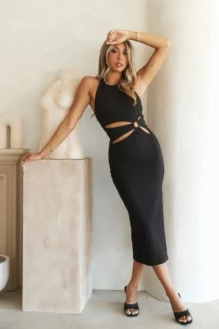 Hello Molly Bodycon Dresses Line Of Portraits Midi Dress Black