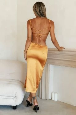 Wholesale ๐ Hello Molly Palm Springs Midi ๐ Dress Gold Bodycon ๐ Dresses ๐ฅ 13 Hello Molly Palm Springs Midi Dress Gold Bodycon Dresses