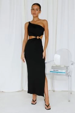 Hello Molly Sandy Retreats Maxi Dress Black