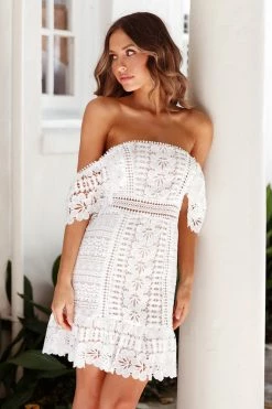 Hello Molly Formal Dresses Couple Of Heartbreaks Dress White