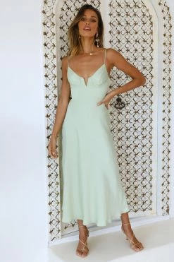 Hello Molly Private Kiss Midi Dress Avocado